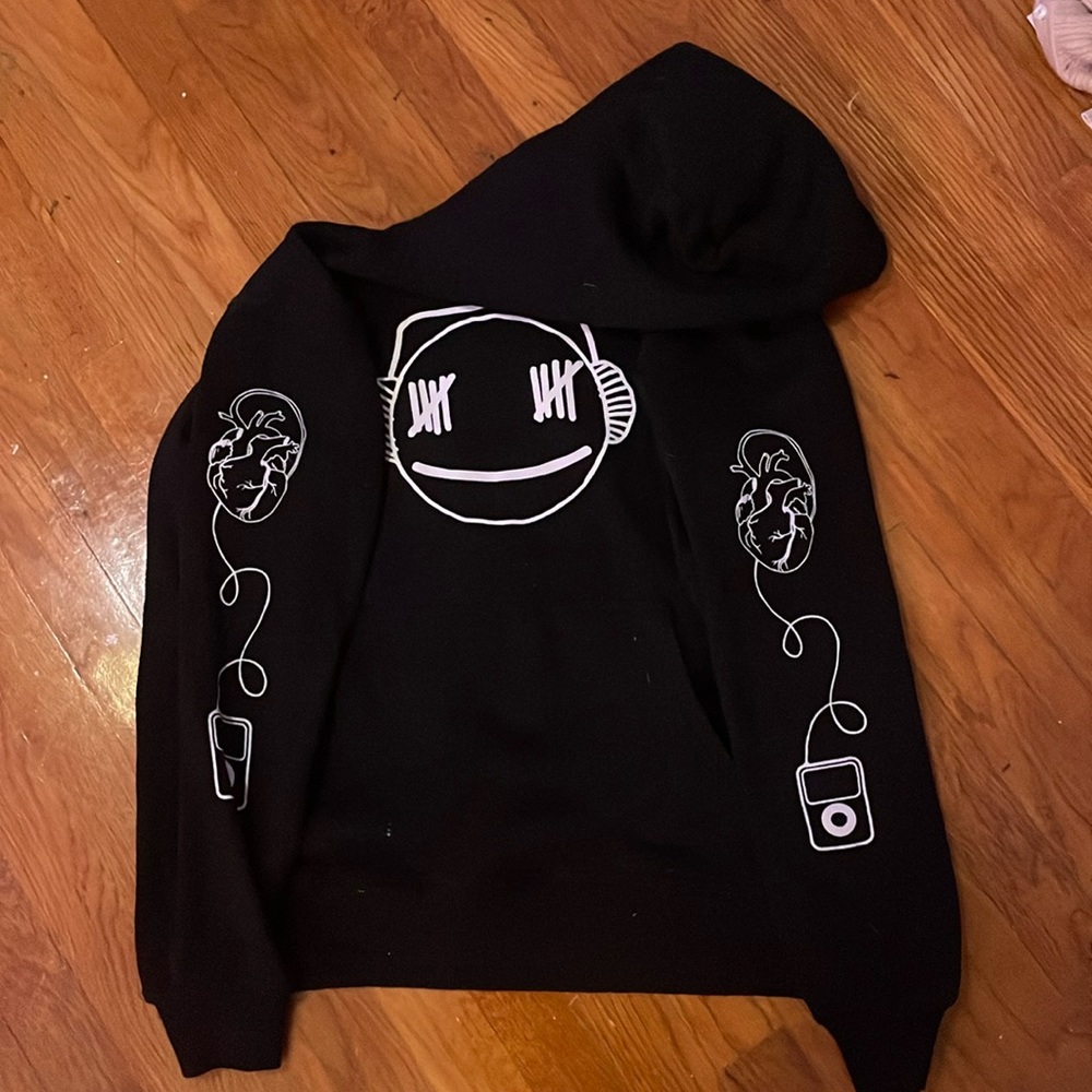 Dream 28 Mil Merch
